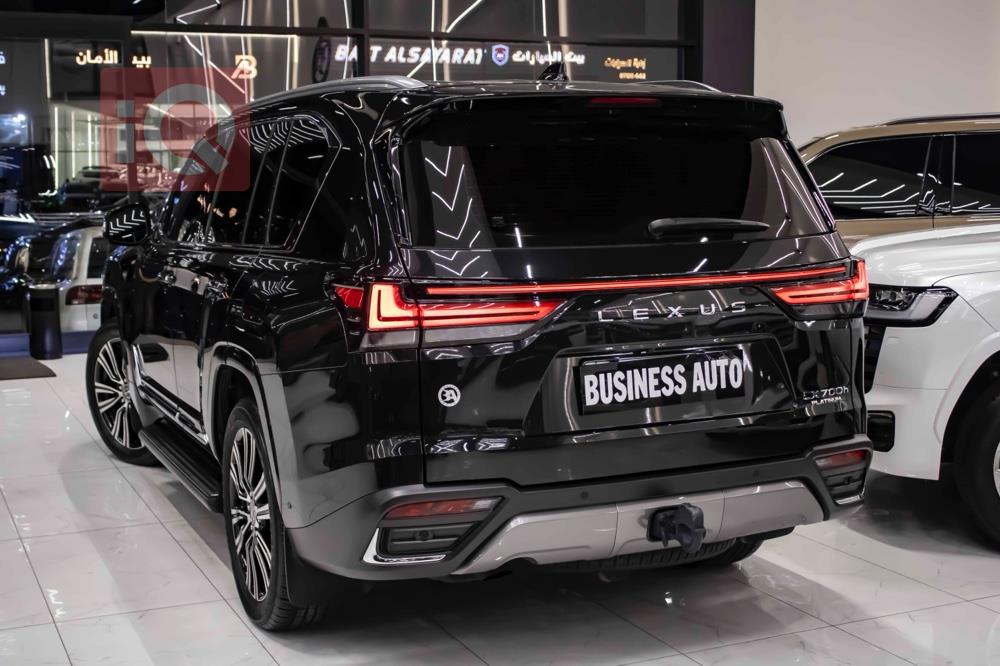 Lexus LX